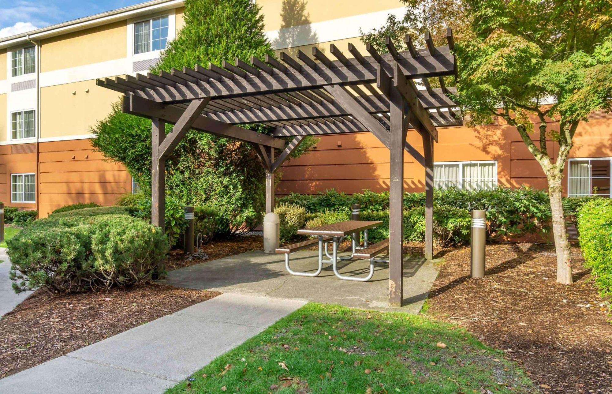 Extended Stay America Suites - Seattle - Bothell - Canyon Park Экстерьер фото